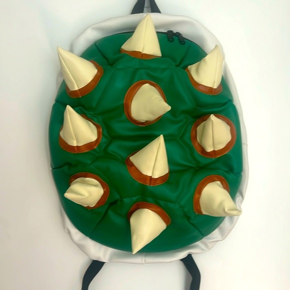 Super Mario Bowser Shell Backpack - Picture 1 of 3